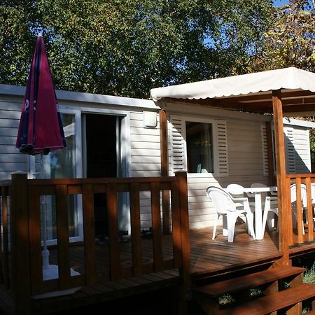 Reve En Famille Hotel Gastes Екстериор снимка