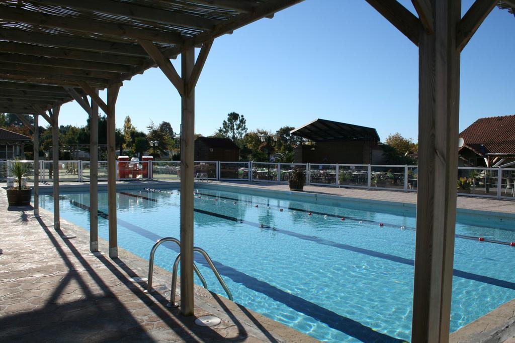Reve En Famille Hotel Gastes Екстериор снимка