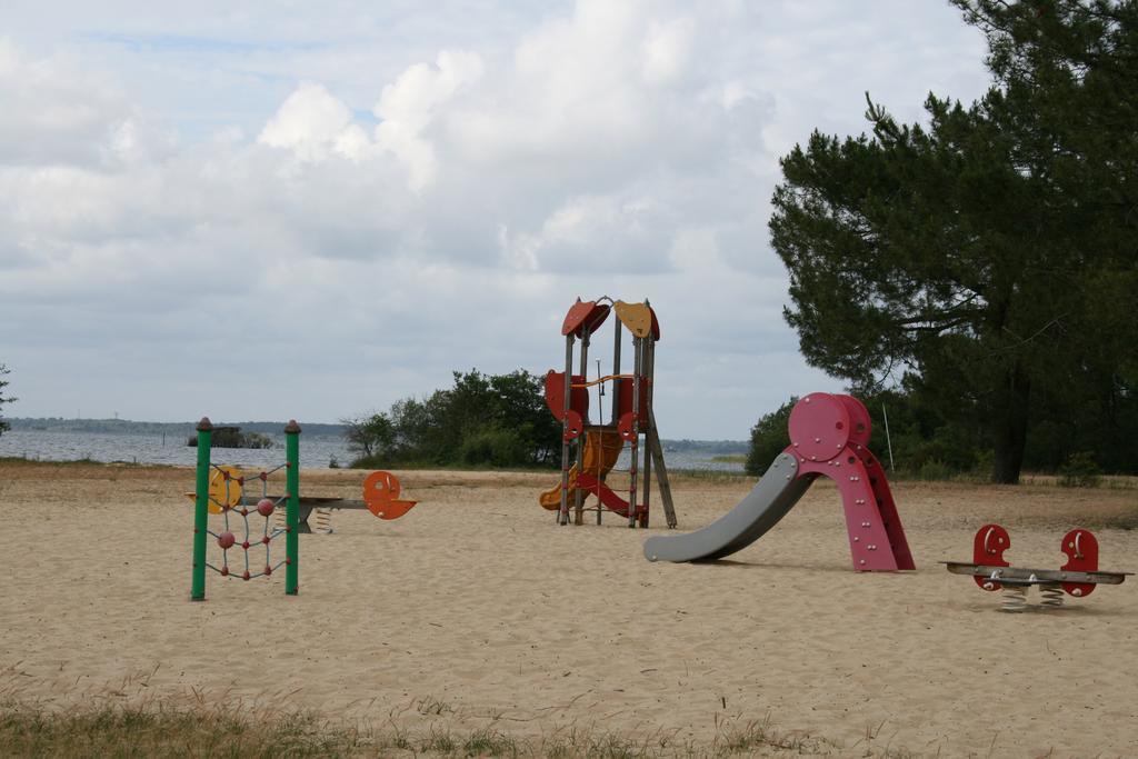 Reve En Famille Hotel Gastes Екстериор снимка