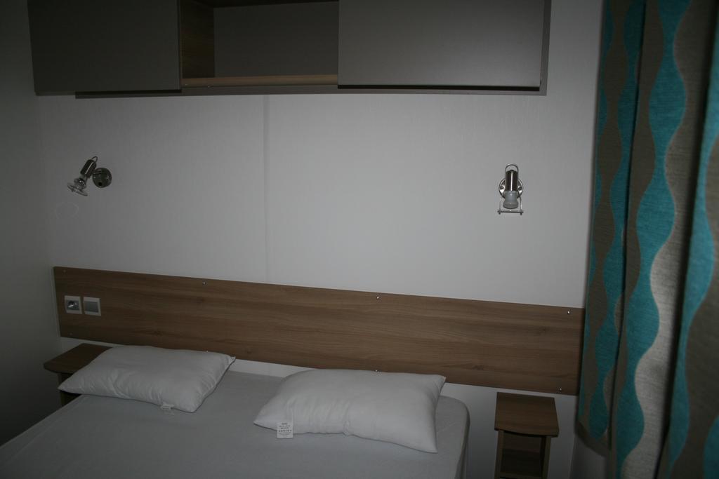Reve En Famille Hotel Gastes Екстериор снимка