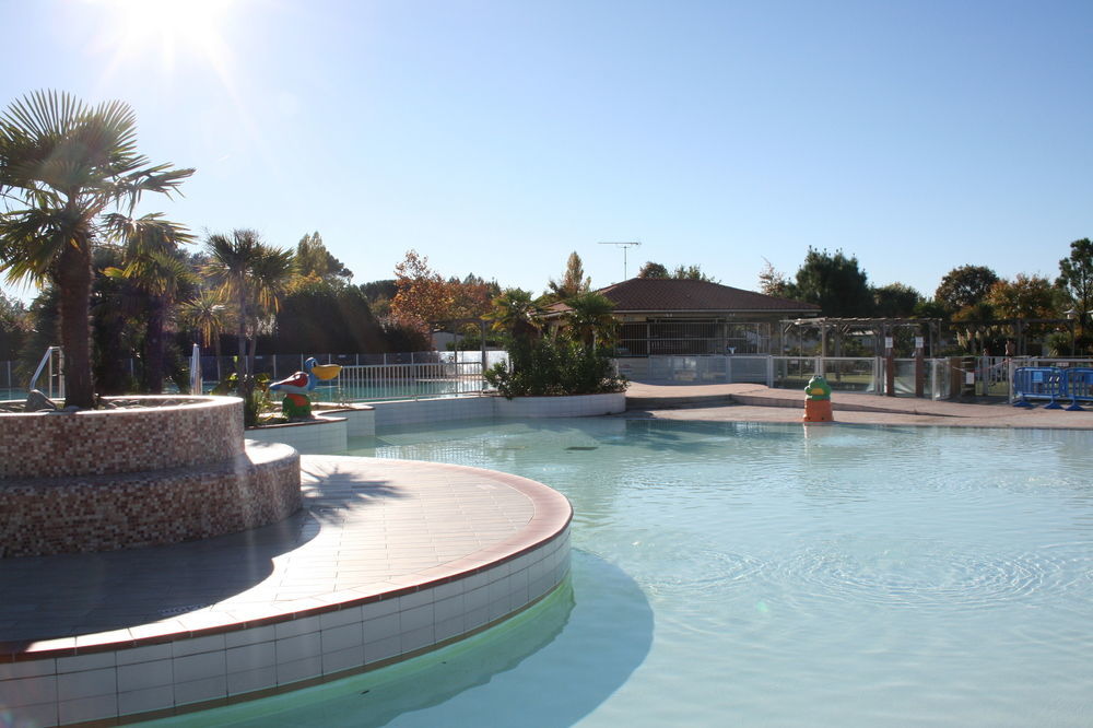 Reve En Famille Hotel Gastes Екстериор снимка